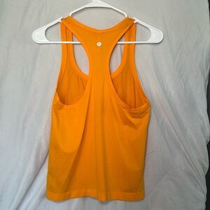 Lululemon size 8 tank top